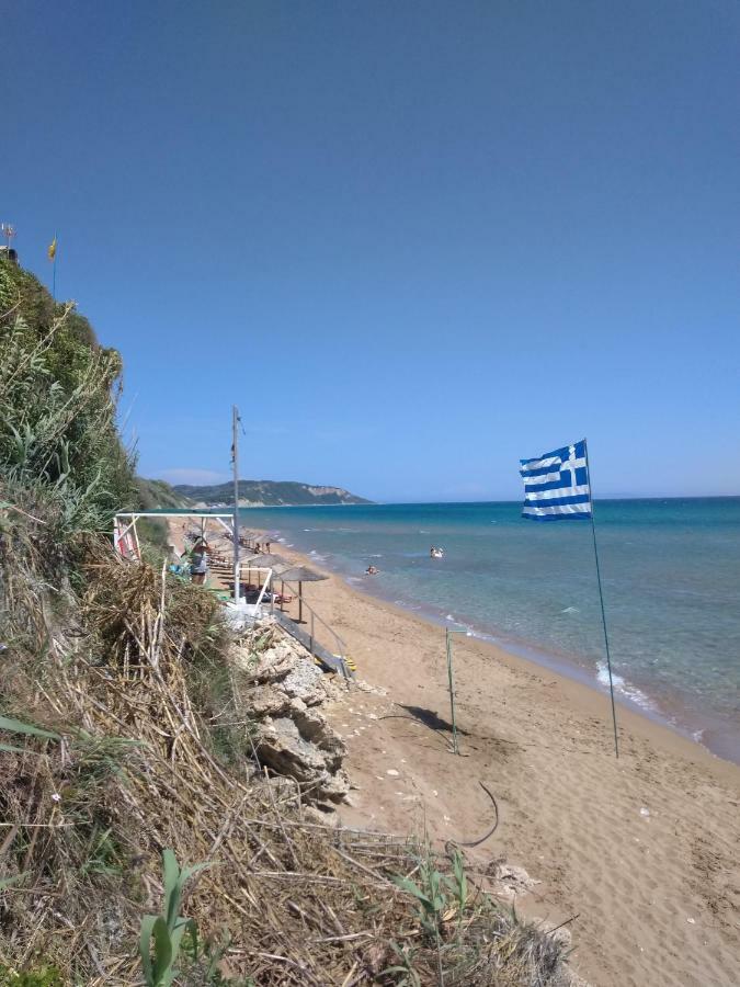 Sam΄S Rooms Agios Georgios  ภายนอก รูปภาพ